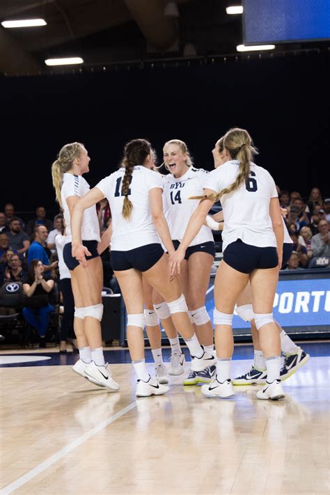 Byu Women S Volleyball Sweet For Lucky No The Daily Universe