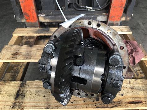 New Holland 8970 Mfd Differential And Parts