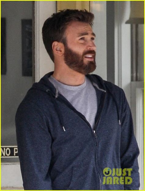 chris evans spends the afternoon filming defending jacob photo 4270683 chris evans photos