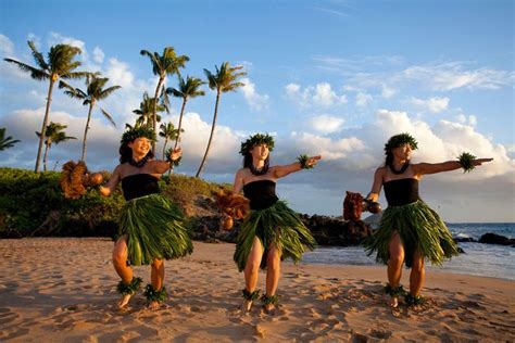 See Hawaiis Hula Dancing Like Never Before — National Geographic Hawaii Hula Hawaii Pictures