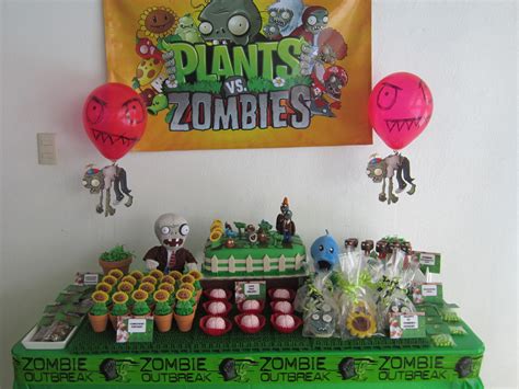 Plants Vs Zombies Cake And Dessert Table Zombies Party Plants Vs