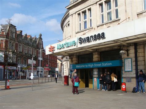 Swansea High Street Station © Ruth Sharville Geograph Britain And