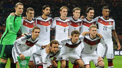 Dfb ˌdeːʔɛfˈbeː) is the governing body of football in germany. WM Gruppe G: Deutschland | Fußball