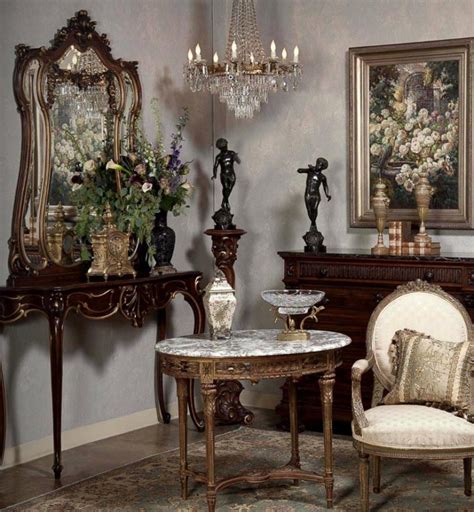 Antiques In Style Mirrors ~ Reflections Of Beauty