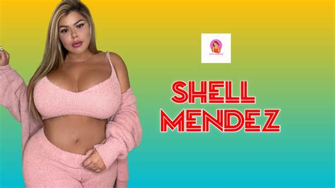 Shell Mendez American Gorgrous Curvy Plus Sized Model Fashion