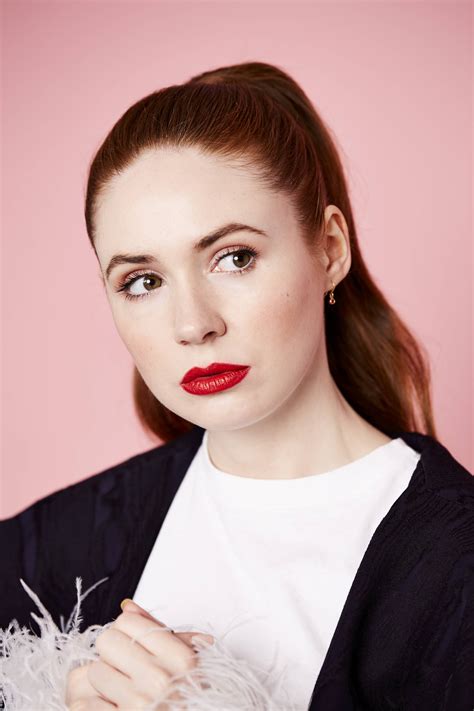 She first began acting with guest roles on television, before having her breakthrough for portraying amy pond. Poze Karen Gillan - Actor - Poza 2 din 142 - CineMagia.ro