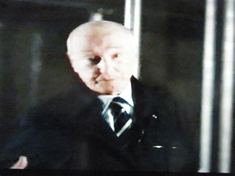 Piero angela è autore di innumerevoli programmi televisivi dedicati alla scienza, alla storia e all'economia, fra i quali 'quark' e 'superquark'. Piero Angela | Personaggi, Foto, Artisti