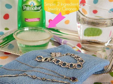 Simple 2 Ingredient Jewelry Cleaner Who Needs A Cape Cleaning