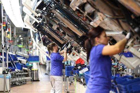 Vw Kurzarbeit Chaos Mitarbeiter In Schock Bei Blick Auf Abrechnung