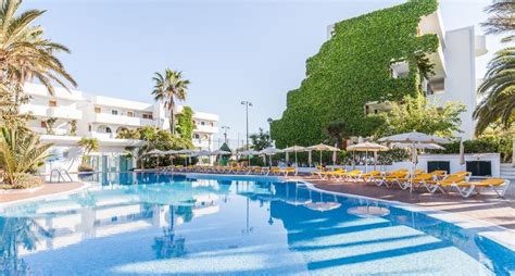 Blue Sea Club Marthas Resort In Cala Dor Majorca Holidays From £