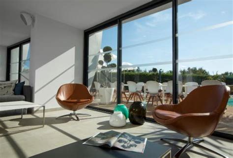 Merci de préciser une localité. Hôtel de la Plage (La Grande Motte) : prix, photos et avis