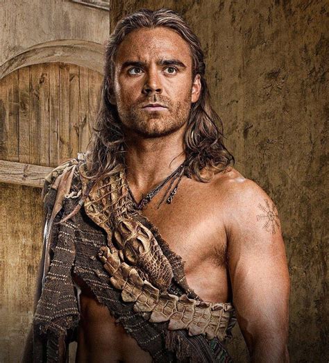 Dustin Clare Gannicus On Spartacus My Favorite Character Dustin