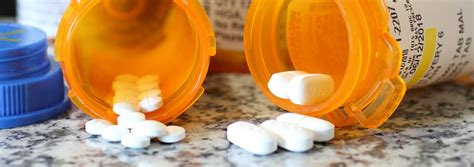 Hydrocodone Vs Oxycodone Is There A Difference Headwaters