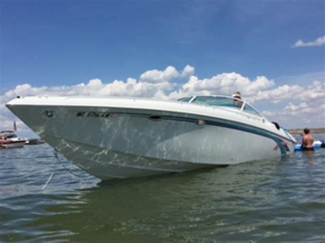 1995 Powerquest 380 Avenger Powerboat For Sale In Michigan