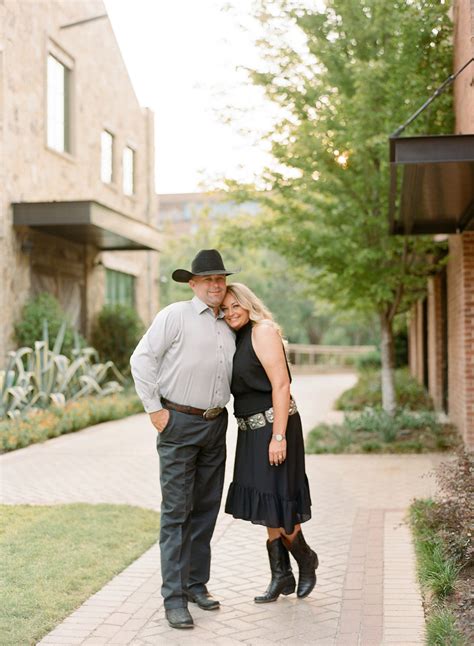 Hotel Drover Engagement Session Alba Rose Photography