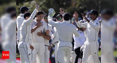 Live Cricket Score New Zealand Vs England 2nd Test Day 3