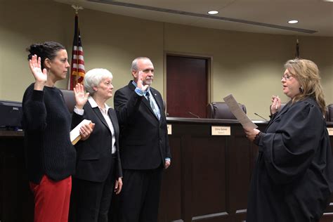 Elected officials promise to serve Dawson County during swearing-in ...