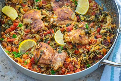 Moroccan Chicken Rice Dinner The Entire Dish Is Made In One Skillet A Blend Of Seven Spices