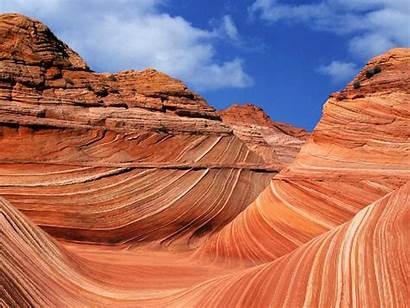 Rock Wave Formation Buttes Utah Coyote Usa