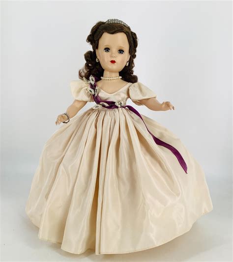 Lot Madame Alexander Hard Plastic Princess Margaret Rose 18 Doll