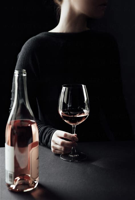 Pin By Photographer Daria Minaeva On Wonan With Wine Wine Drinks