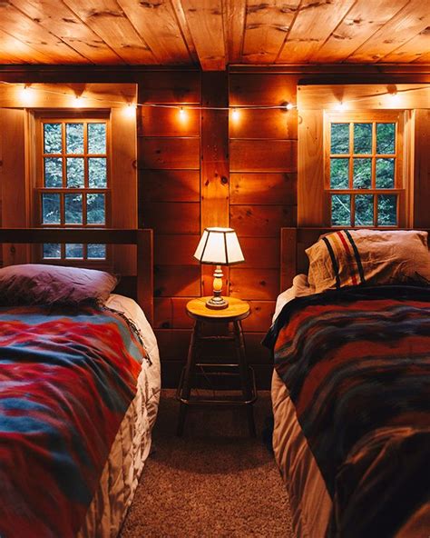 From kitchens to living rooms and beyond, discover inspiration with the top 60 best log cabin interior design ideas. Cozy Cabin Weekend | Log cabin bedrooms, Cozy cabin, Log homes