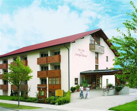 Das haus maria begrüßt sie in bad füssing, 700 m von den thermalbädern von eins und 1 km vom thermalbad europa entfernt. App.-Haus zur Europa-Therme in Bad Füssing