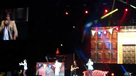 One Direction Up All Night Tour 7 1 12 Gotta Be You Lyric Changes And