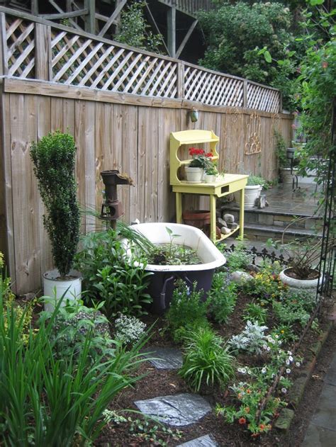 Check out our garden decor selection for the very best in unique or custom, handmade pieces from our garden decoration shops. 10 Amazing Bathtub Ponds to Spruce Up Your Backyard