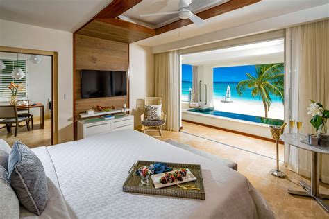 10 Most Romantic Caribbean Honeymoon Suites Sandals