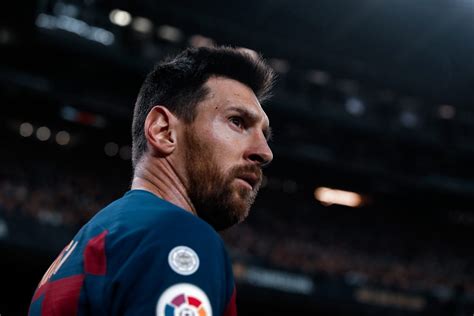 Lionel Messi Turns 33 A Different Birthday Barca Universal