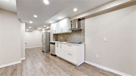 Basement Apartment Newmarket Yonge With Davis Long Term Rentals