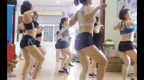 Even though it might seem like hiphop has lost its positions in world popularity, it is. Aerobic dance workout full video for beginners l Aerobic ...