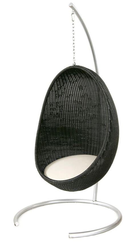 Stylish brand new hanging egg chair for sale black and white colours your perfect companion for indoor and outdoor relaxation. 1950s Nanna and Jorgen Ditzel Design Hanging Black ...