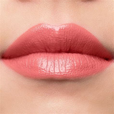 Pin By Shawna Bernecker On Makeup Pigmented Lips Lip Colors Jouer