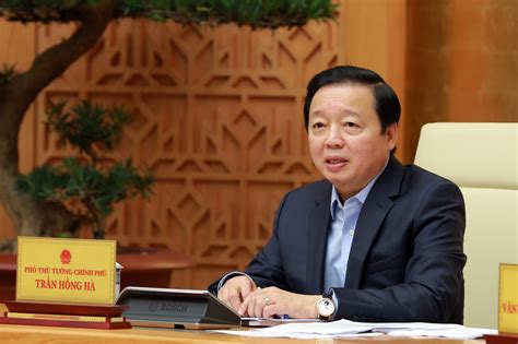 Phó Thủ Tướng Trần Hồng Hà Nghiên Cứu áp Dụng Quy định Thưởng Phạt Nhà Thầu