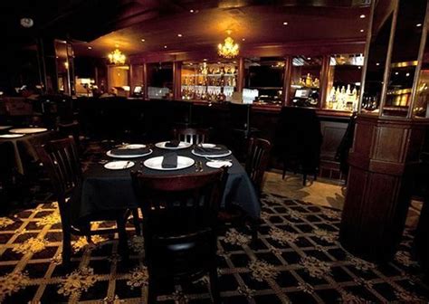 Its Back Famed London Chop House In Detroit To Open This Month For