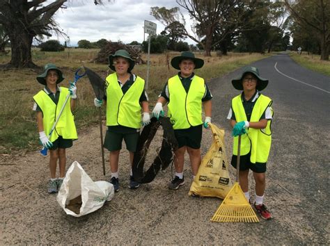 Clean Up Australia Day 2018 Gippsland Plains Rail Trail