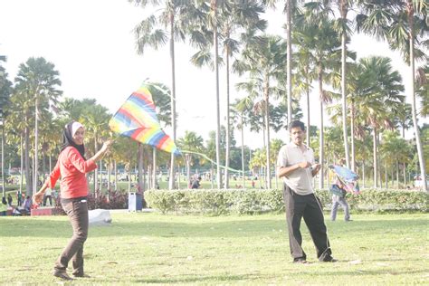 Location map, travel tips, resort tips, best time when you go to layang layang, do not expect to arrive at a tropical paradise. the cinta's diary!: beriadah di taman layang-layang , selayang