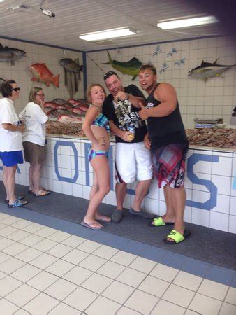 The fresh market is a specialty grocery store offering easy meals and delicious fresh foods, including exceptional meat. Sexton's Seafood Market (Destin) - 2021 All You Need to ...