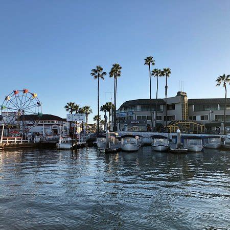 Step outside your vacation rental onto newport's vast beaches, and swim, surf, parasail, or simply sun amidst beautiful pacific ocean there's nothing newport beach, california does better than wine and dine its locals and guests. Balboa Island (Newport Beach) - 2018 All You Need to Know ...