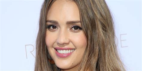 Jessica Alba Says She Was Instructed Not To Make Eye Contact With 90210′ Cast When She Was A