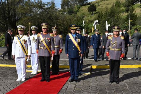Fuerzas Armadas Conmemoran El Bicentenario De La Batalla De Pichincha