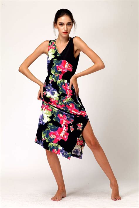 Summer Elastic Waist Dress Fashion Medium Long Dress Flower V Neck