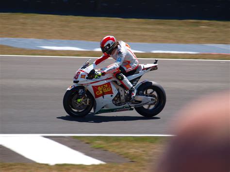 Mundial motogp 2021 ✓descubre cómo ver motogp en directo, online y por tv gratis y el calendario con todas las carreras de calendario motogp 2021. Marco Simoncelli | Grand prix de France moto GP 2010 ...