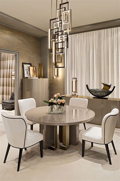 Shape isn't the only aspect you should consider when choosing a dining table. Luxury Italian Designer Dining Table And Chairs Set ...