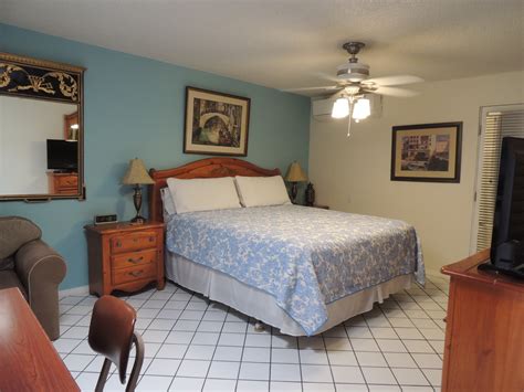 Check spelling or type a new query. One Bedroom Master Suites