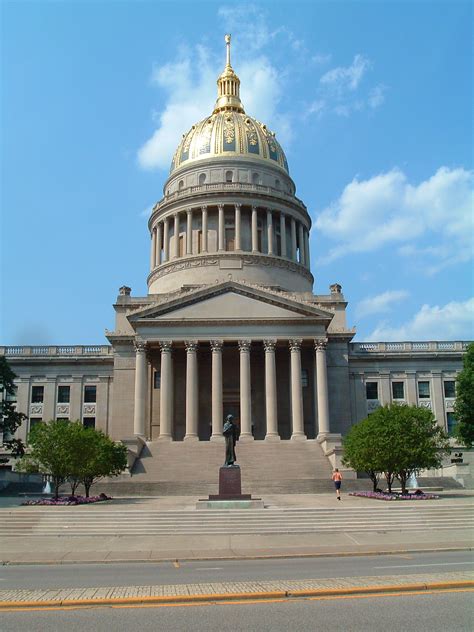 Filewest Virginia State Capitol Building Wikimedia Commons