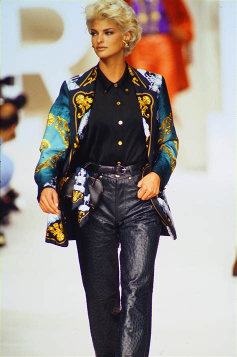Linda Evangelista Hermes Runway Show Ss 1991 Fashion Books 90s