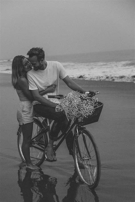 beach photo session beach sessions vintage bike vintage beach beach bike beach fun couple